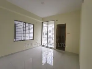 3bdrm Apartment in Arfa Gul-E-Nur, Malibag for Sale