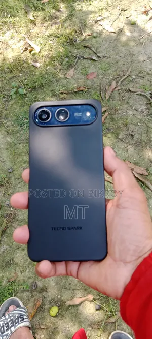 New Tecno Spark 40 128 GB Black