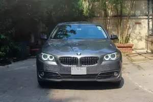 BMW 520i 2015 Gray