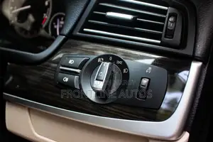BMW Lo 2015 Gray