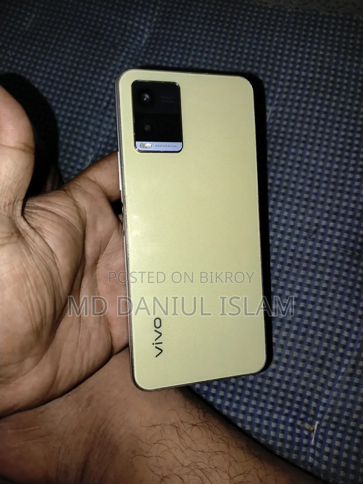 Vivo Y33s ১২৮ জিবি রোজ গোল্ড