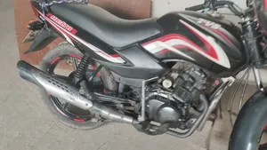 টিভিএস মেট্রো ২০২৪ কালো