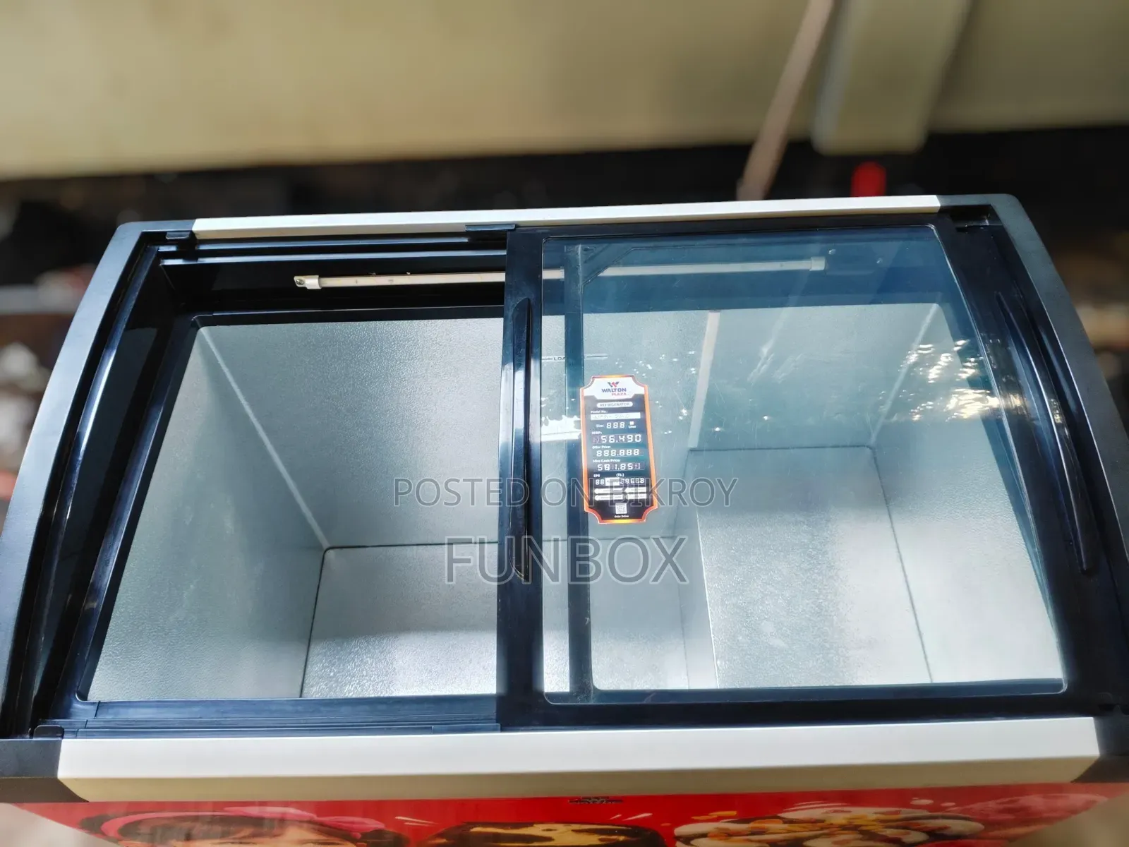 Brand New Walton Ice Cream Freezer Wcg-2g0 (270 Litre)