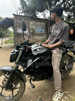 Suzuki Gixxer Fi ABS 2024 Black