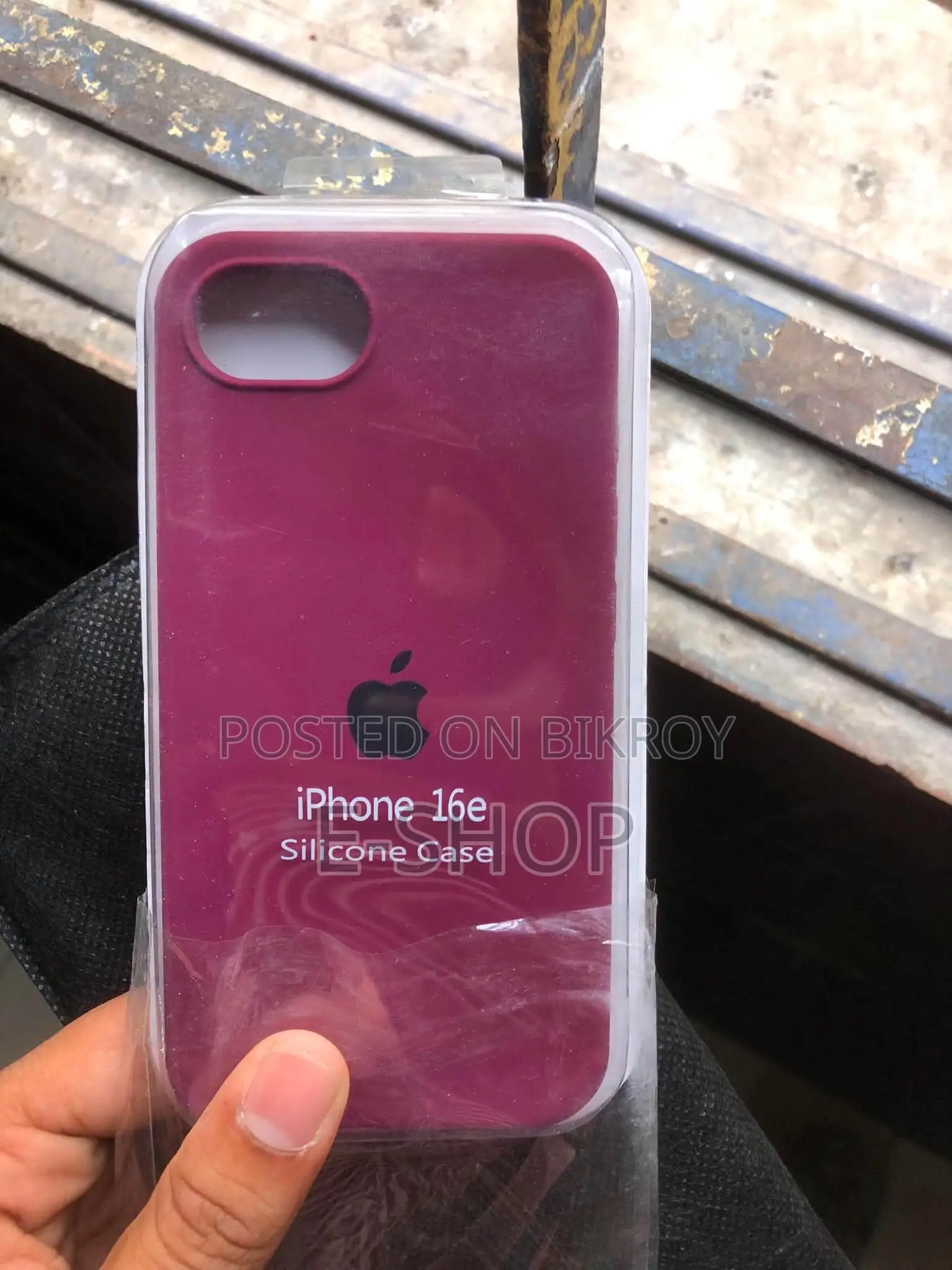 iPhone 16e Silicon Soft Cover