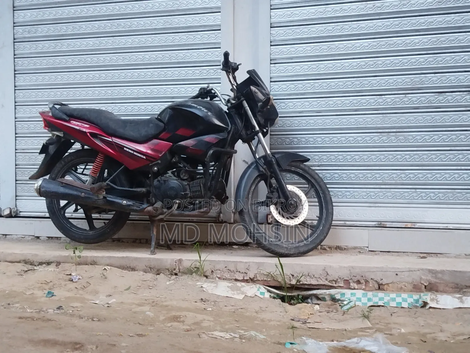 Hero Glamour 2014 Black