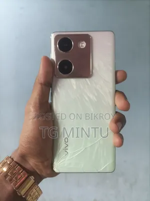ভিভো ৮ জিবি হোয়াইট
