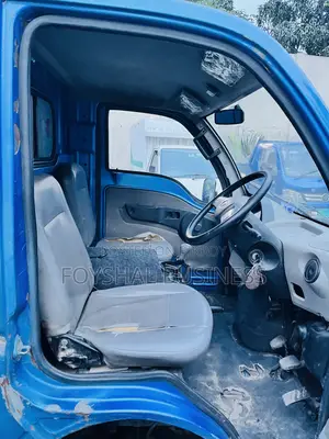 Tata Ex2 Covered Van