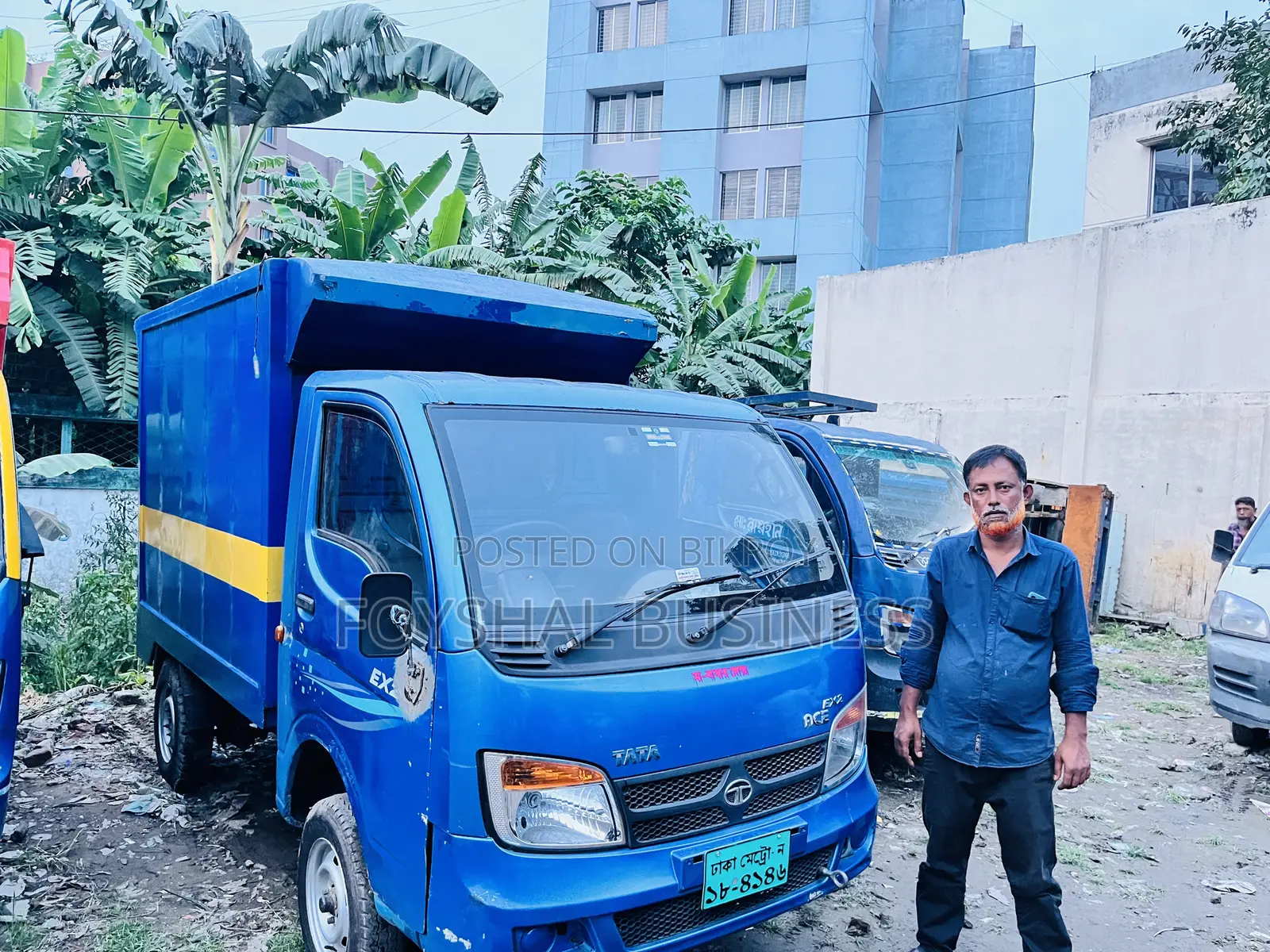 Tata Ex2 Covered Van