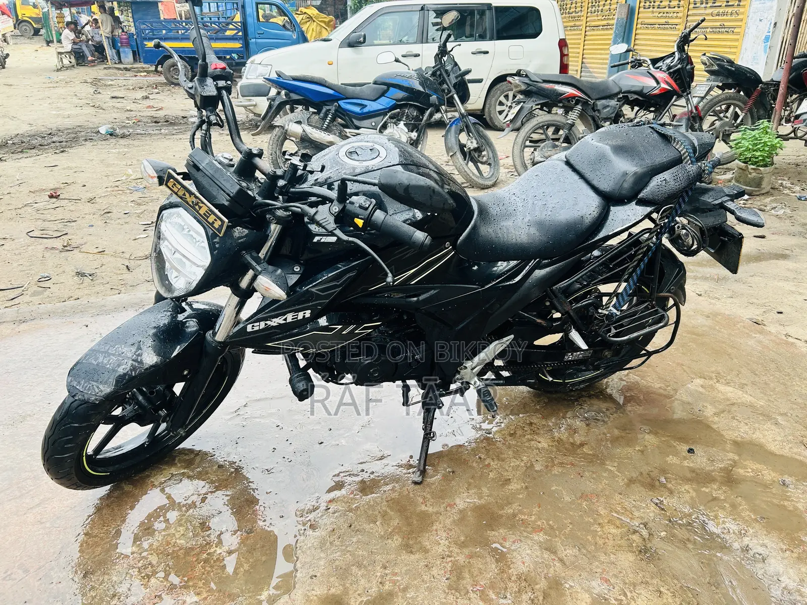 সুজুকি জিক্সার এফআই এবিএস ২০২২ কালো