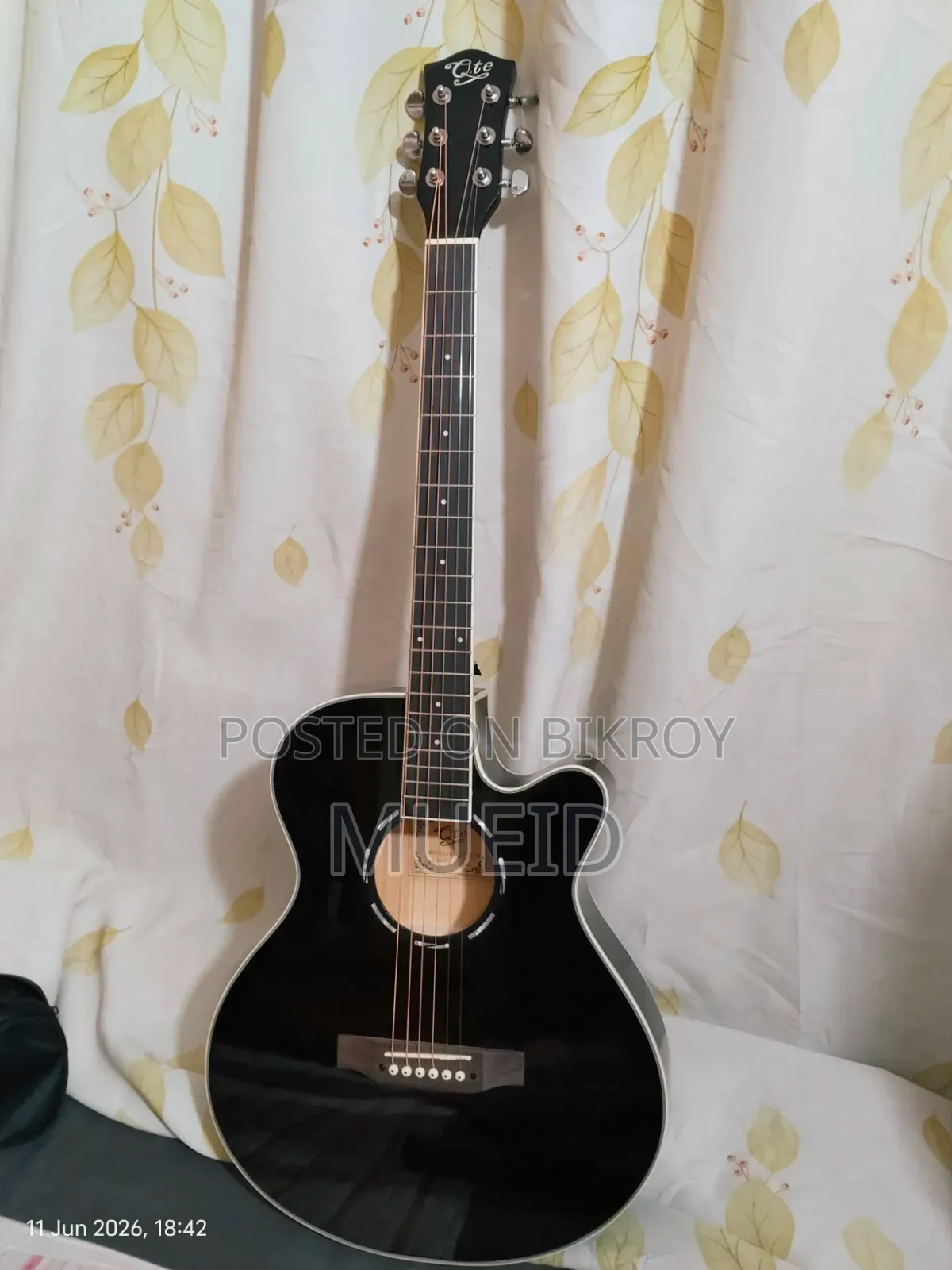 Q.Te Q23 অ্যাকোস্টিক গিটার বিক্রয়ের জন্য