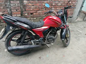 Runner Turbo 125 2018 Red
