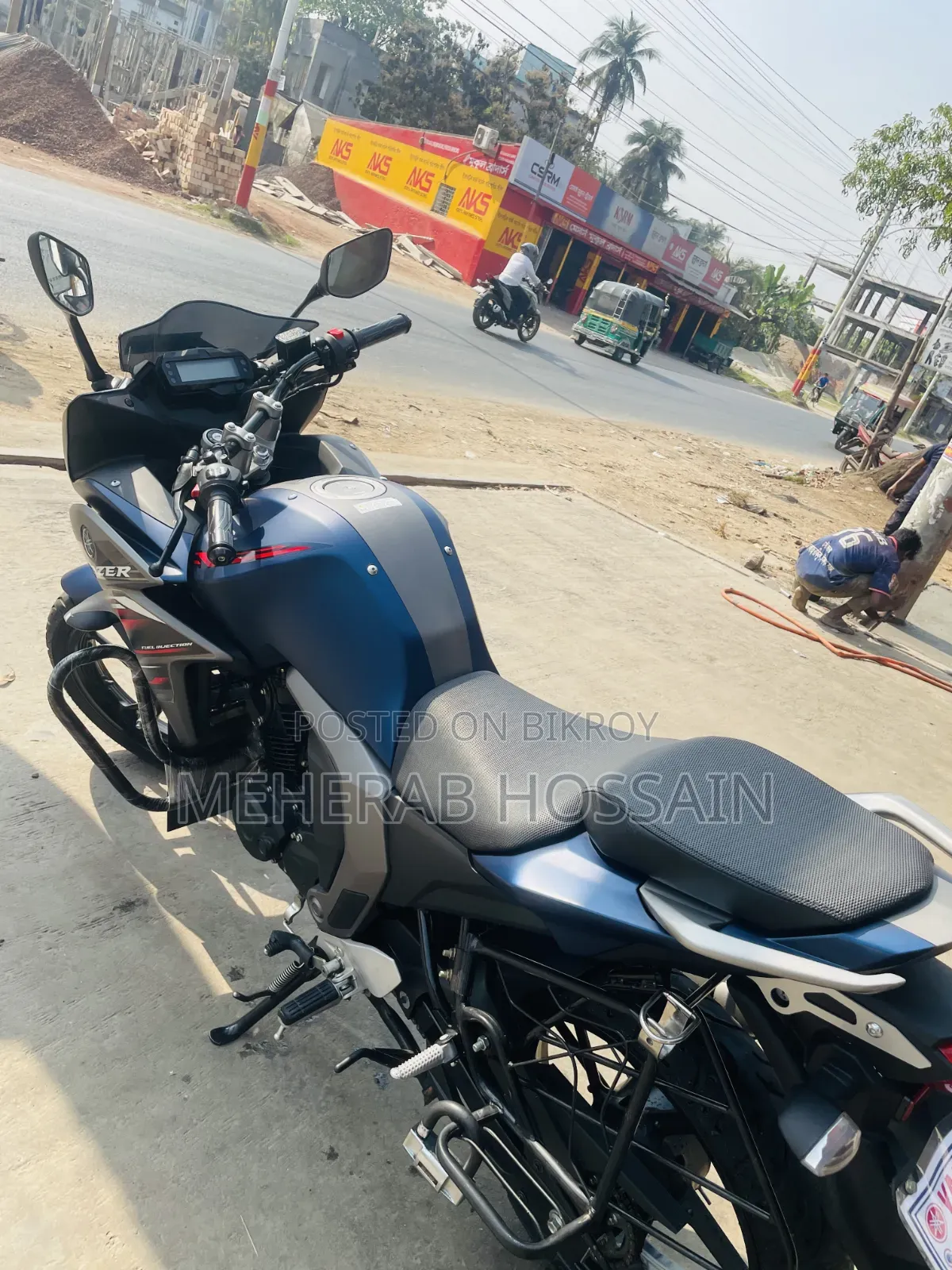 নতুন ইয়ামাহা এফজেড ২০২৫ ব্লু