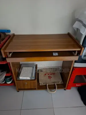 Computer Table