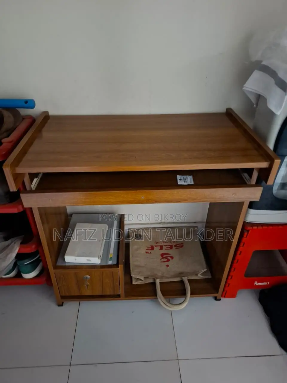 Computer Table
