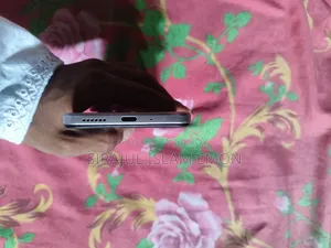 iQOO Z10x 128 GB White