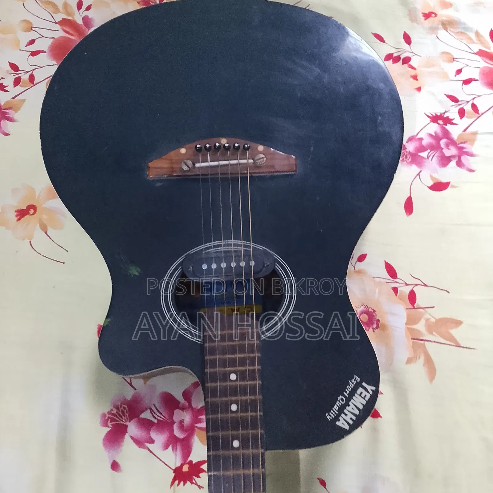 Yamaha Guiter