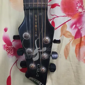 Yamaha Guiter
