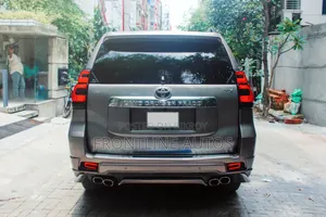 Toyota Land Cruiser 2018