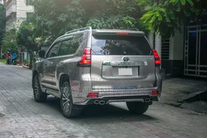 Toyota Land Cruiser 2018
