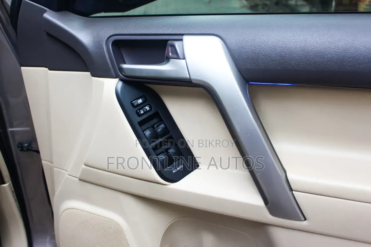 Toyota Land Cruiser 2018
