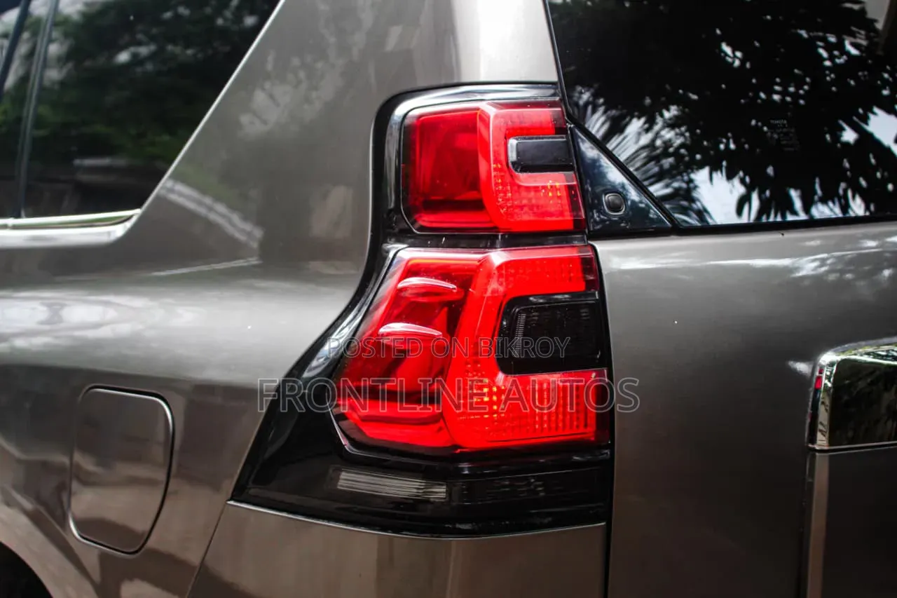 Toyota Land Cruiser 2018
