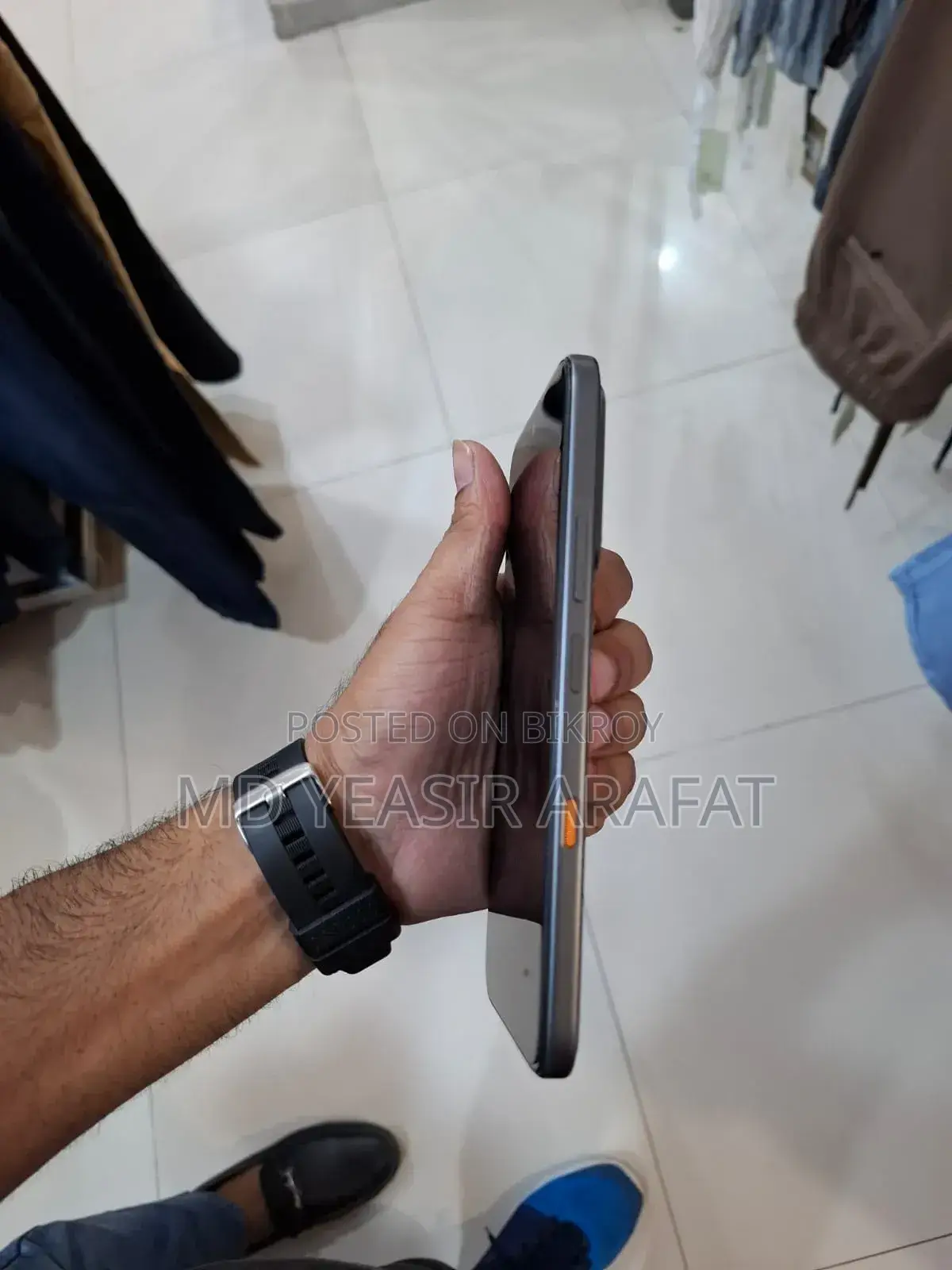 Infinix Hot 70 128 GB Black