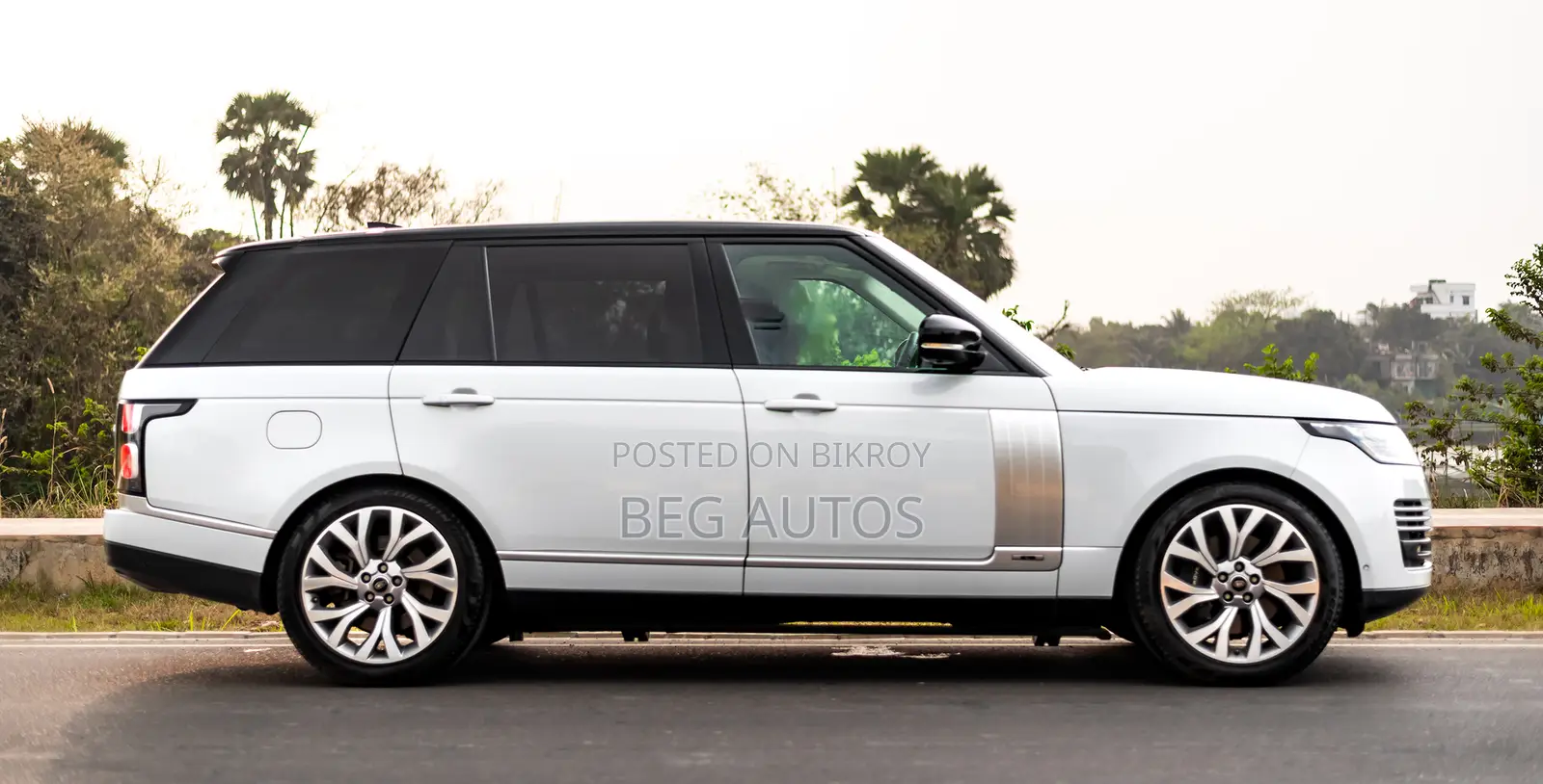 Land Rover Range Rover Vogue 2019 White