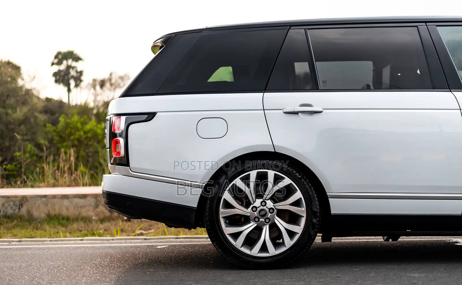 Land Rover Range Rover Vogue 2019 White