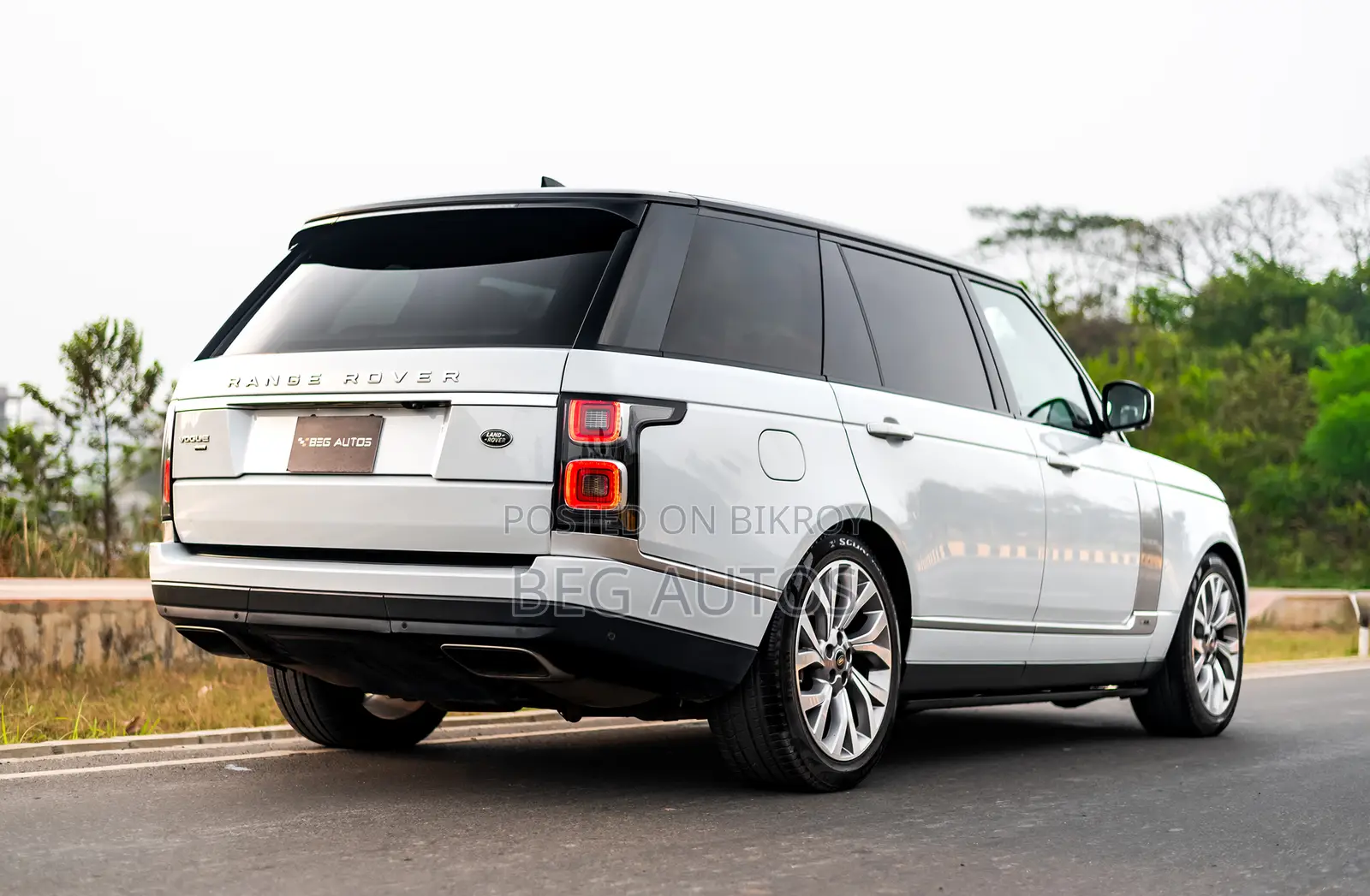 Land Rover Range Rover Vogue 2019 White