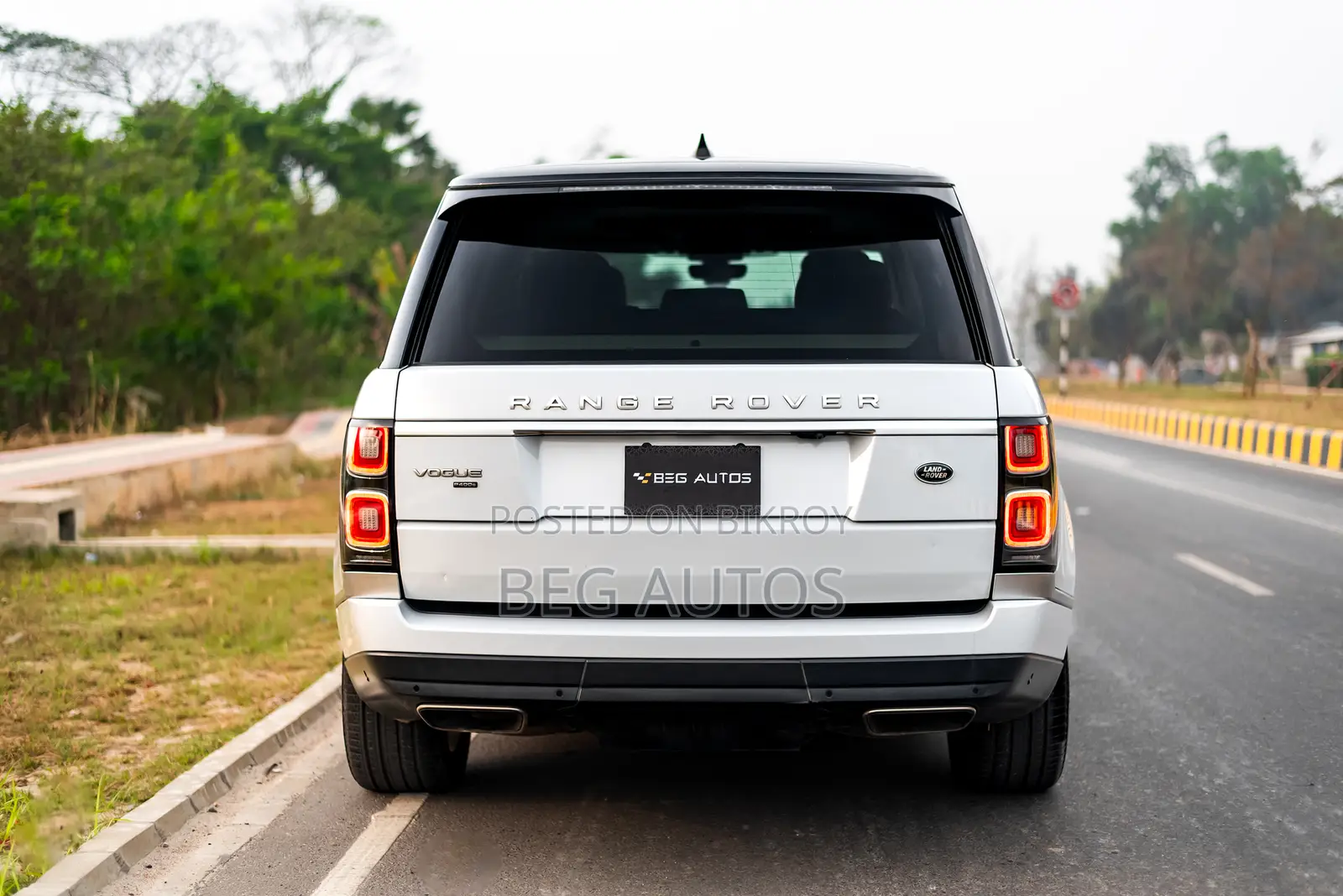 Land Rover Range Rover Vogue 2019 White