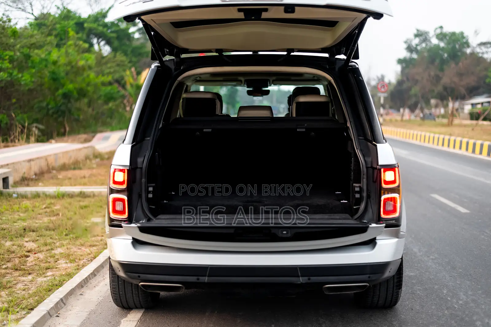 Land Rover Range Rover Vogue 2019 White