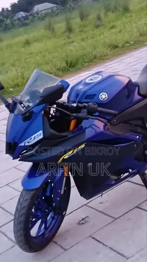Yamaha 2023 Blue