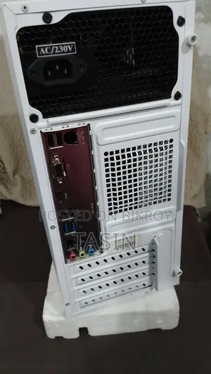 Gigabyte GA-H110MSTX-HD3-ZK 8GB Intel Core I7 SSD 128GB