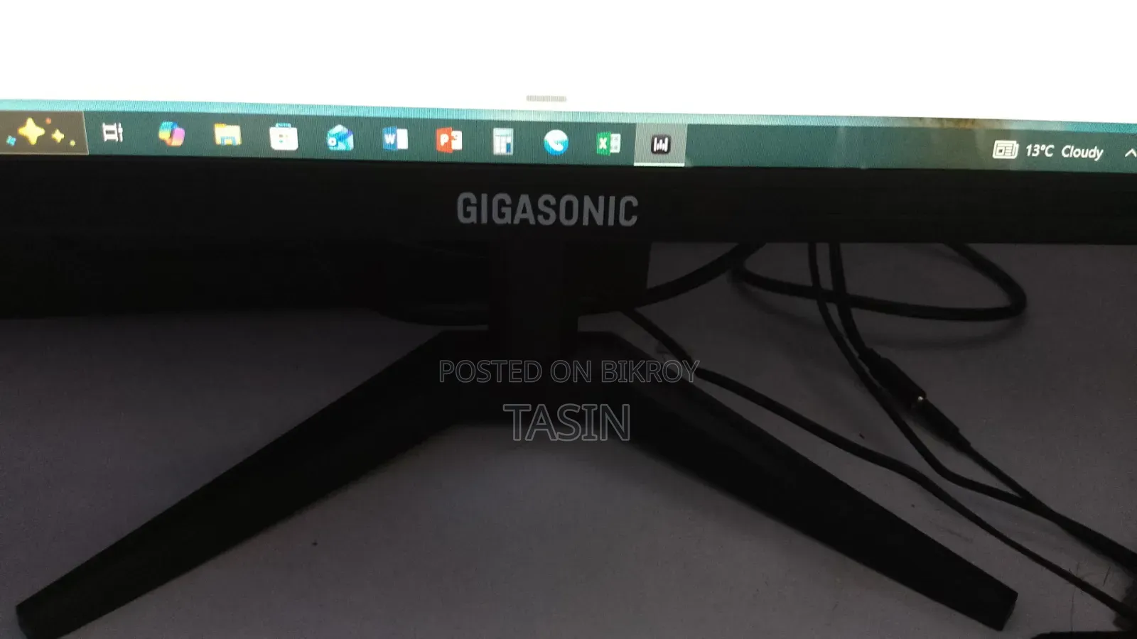 Gigabyte GA-H110MSTX-HD3-ZK 8GB Intel Core I7 SSD 128GB