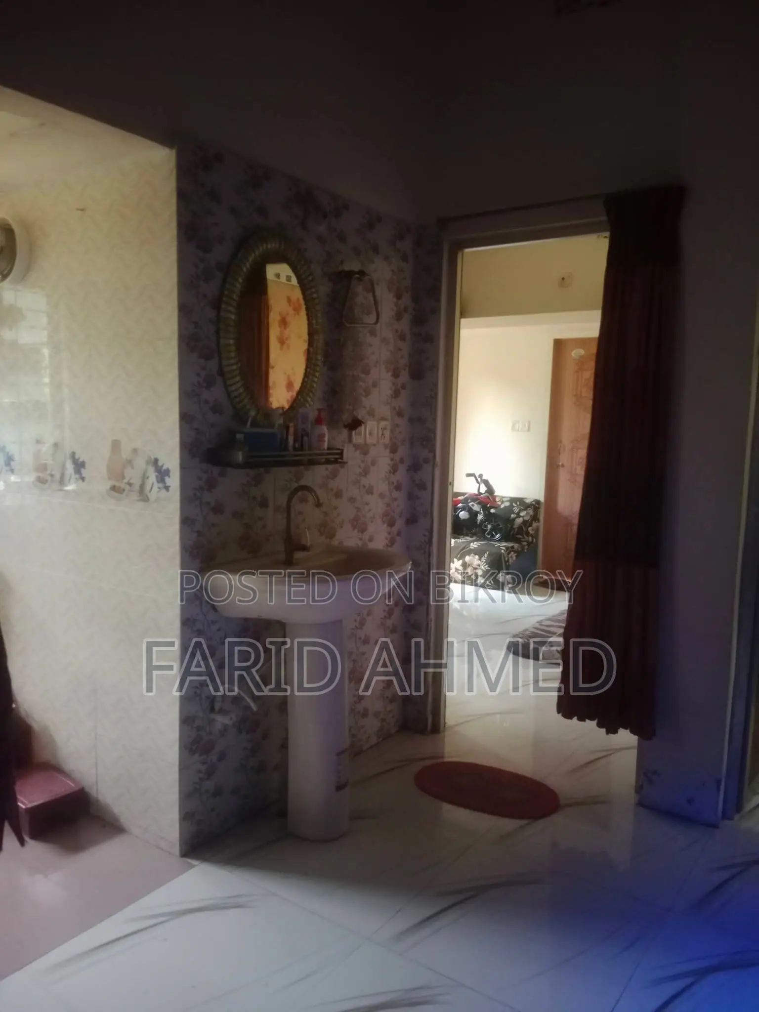 Furnished 3-bedroom House in Kaliakair for sale