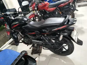 বাজাজ পালসার ১৫০ ২০১৫ কালো