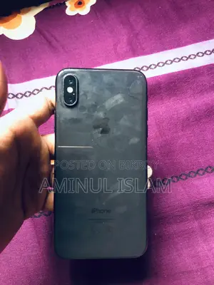 অ্যাপল আইফোন এক্স ৬৪ জিবি ব্ল্যাক