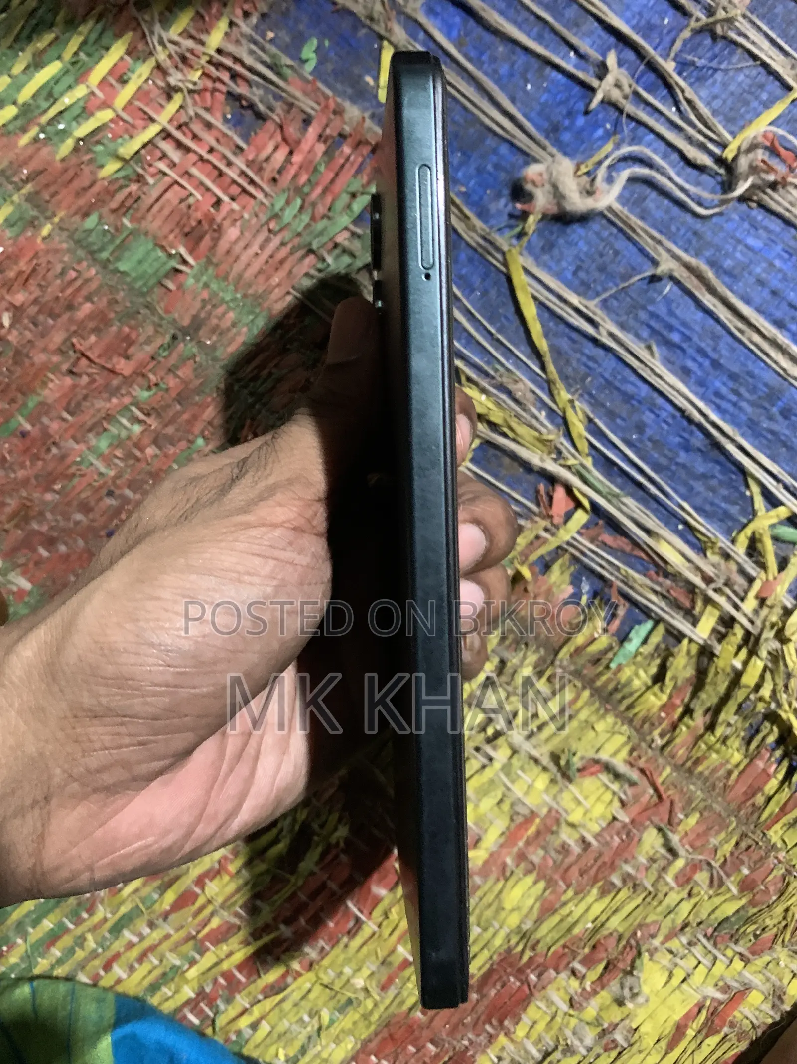 Vivo Y04 64 GB Black