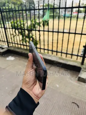 Apple iPhone 16 Plus 128 GB Black