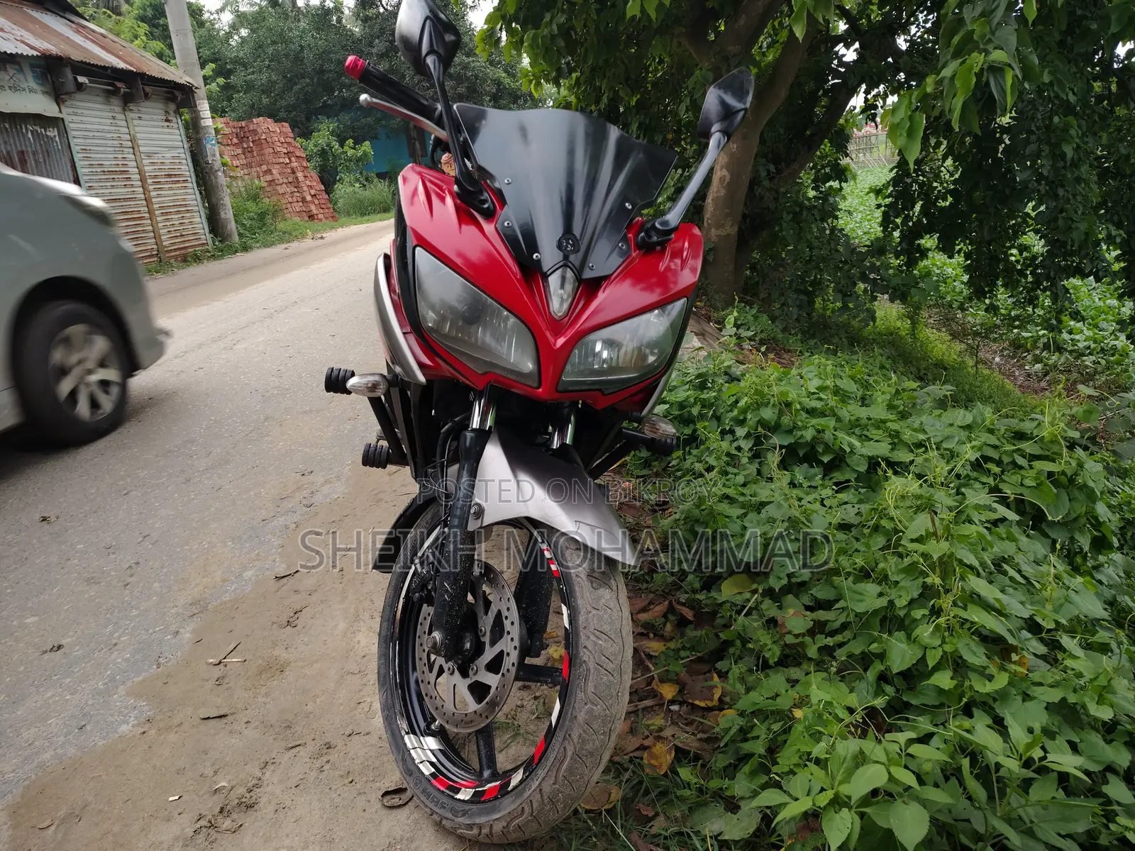 Yamaha 2017 Red
