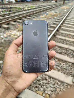 অ্যাপল আইফোন ৭ ১২৮ জিবি কালো