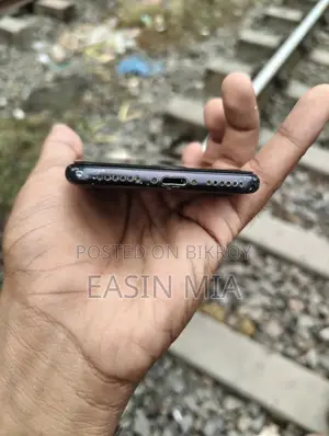 Apple iPhone 7 128 GB Black