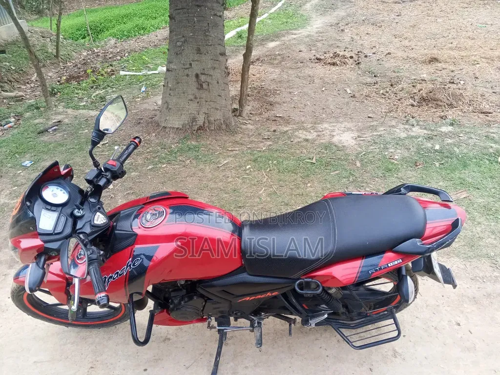 TVS Apache RTR 160 2V 2017 Red