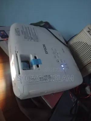 Brand new projector