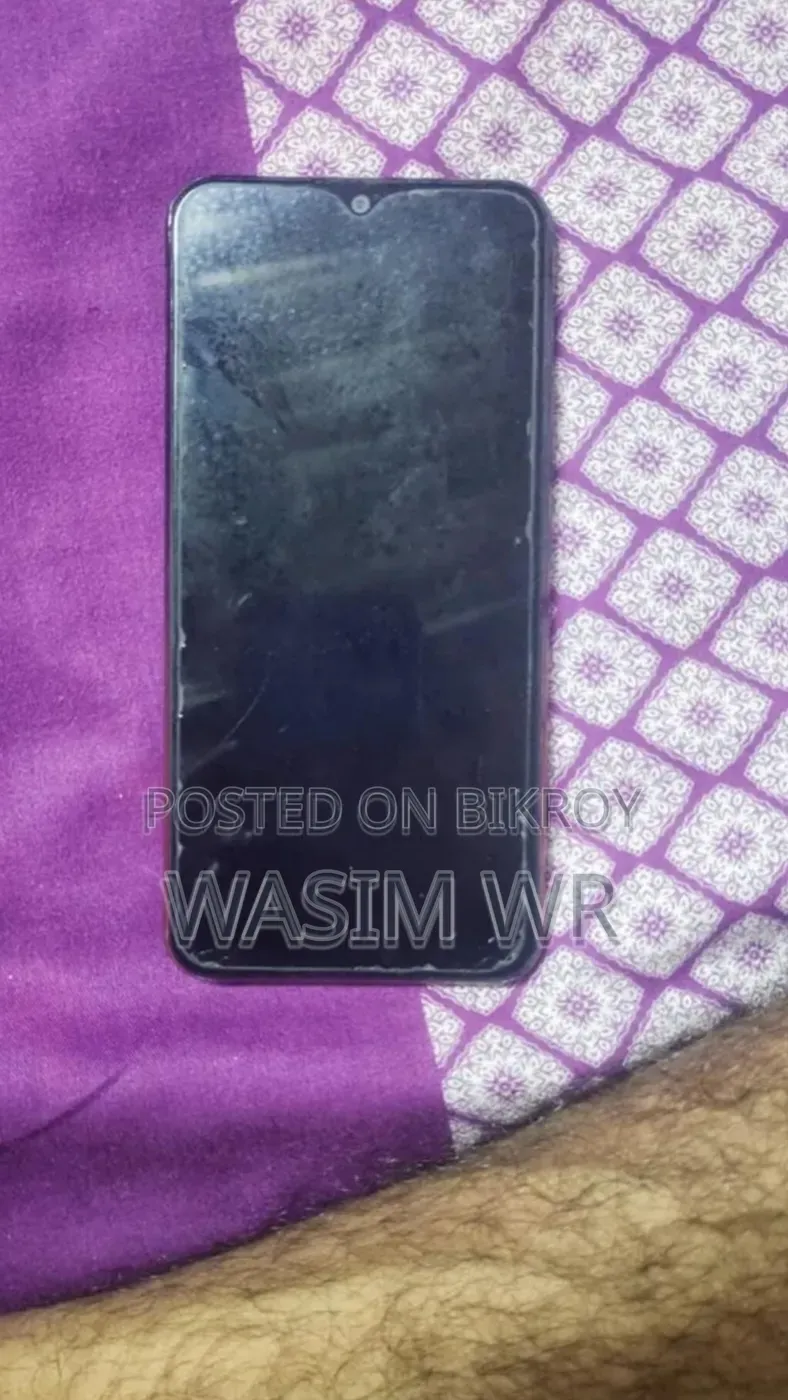 Vivo Y12 64 GB