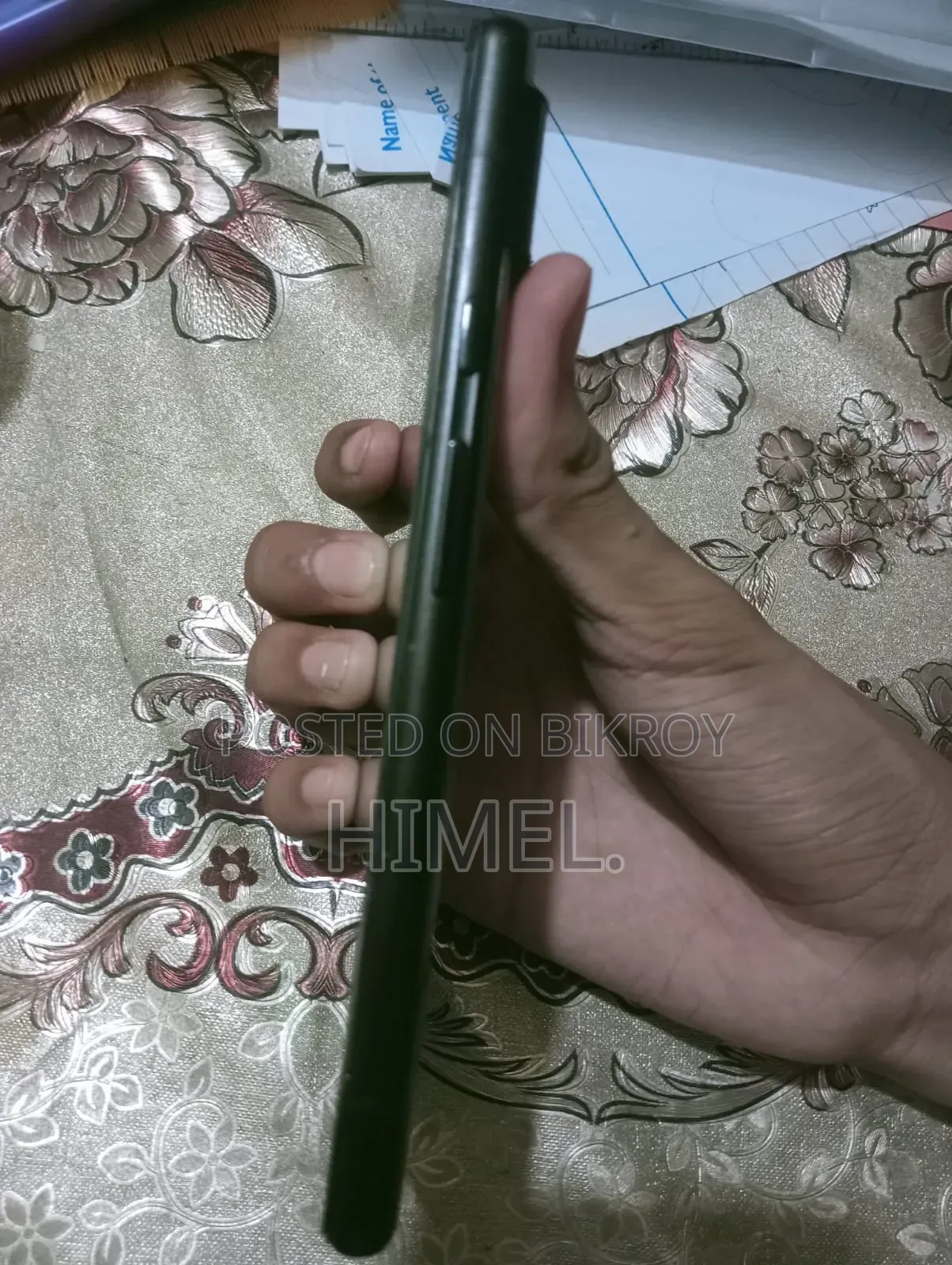 ইএল ২৫৬ জিবি ব্ল্যাক