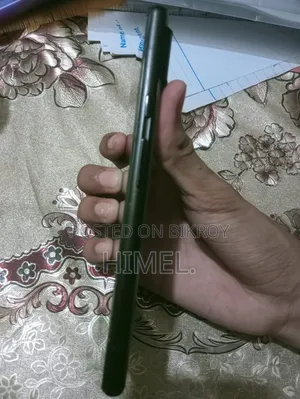 ইএল ২৫৬ জিবি ব্ল্যাক
