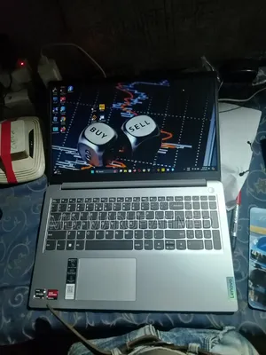 Laptop Lenovo IdeaPad 1 8GB AMD Ryzen 3 SSD 512GB