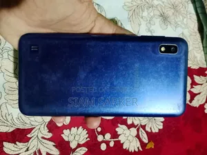 স্যামসাং এ১০ ৩২ জিবি নীল